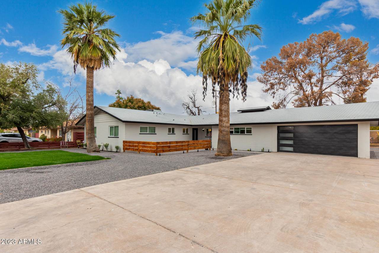 5518 Thomas Road - Photo 1
