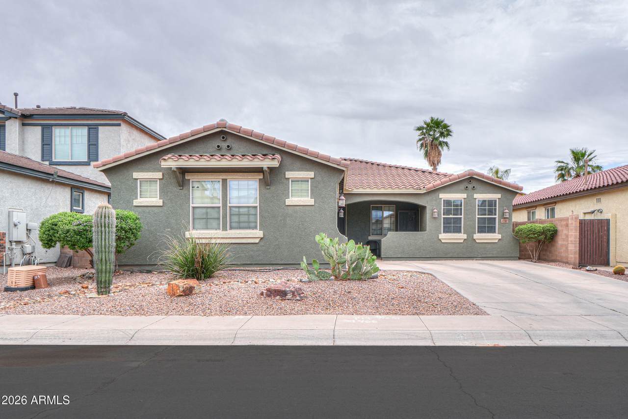 42519 Cheyenne Drive - Photo 1