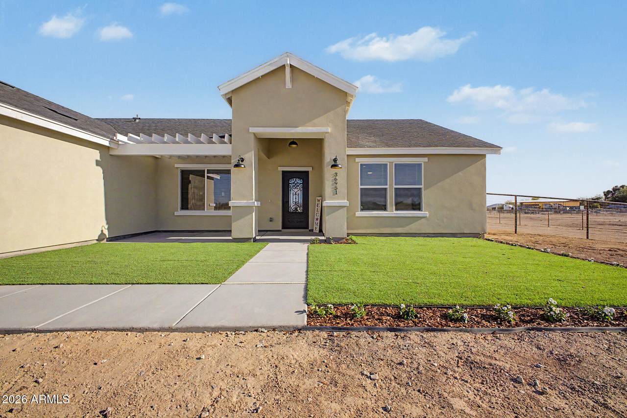 36951 Monroe Street - Photo 1