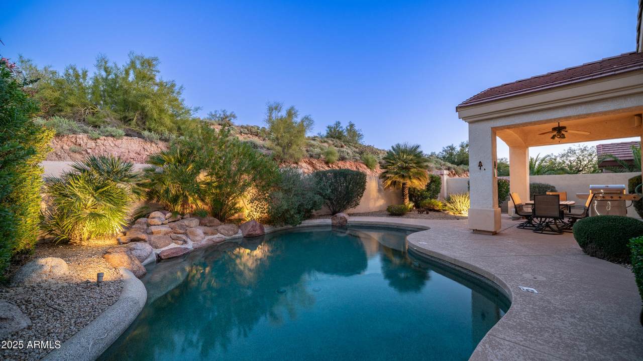 6334 Viewmont Drive - Photo 1
