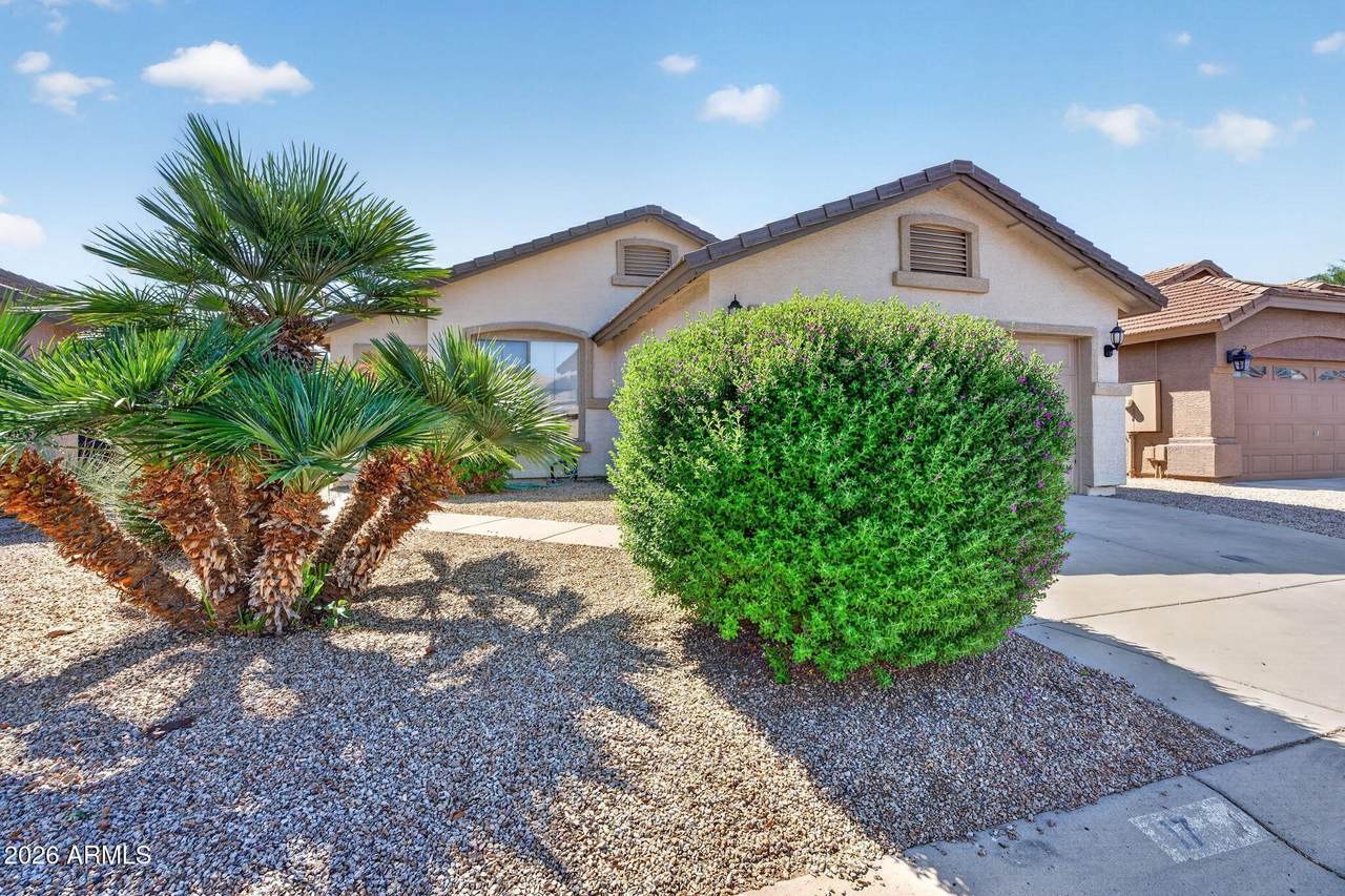 17 Mayfield Drive - Photo 1