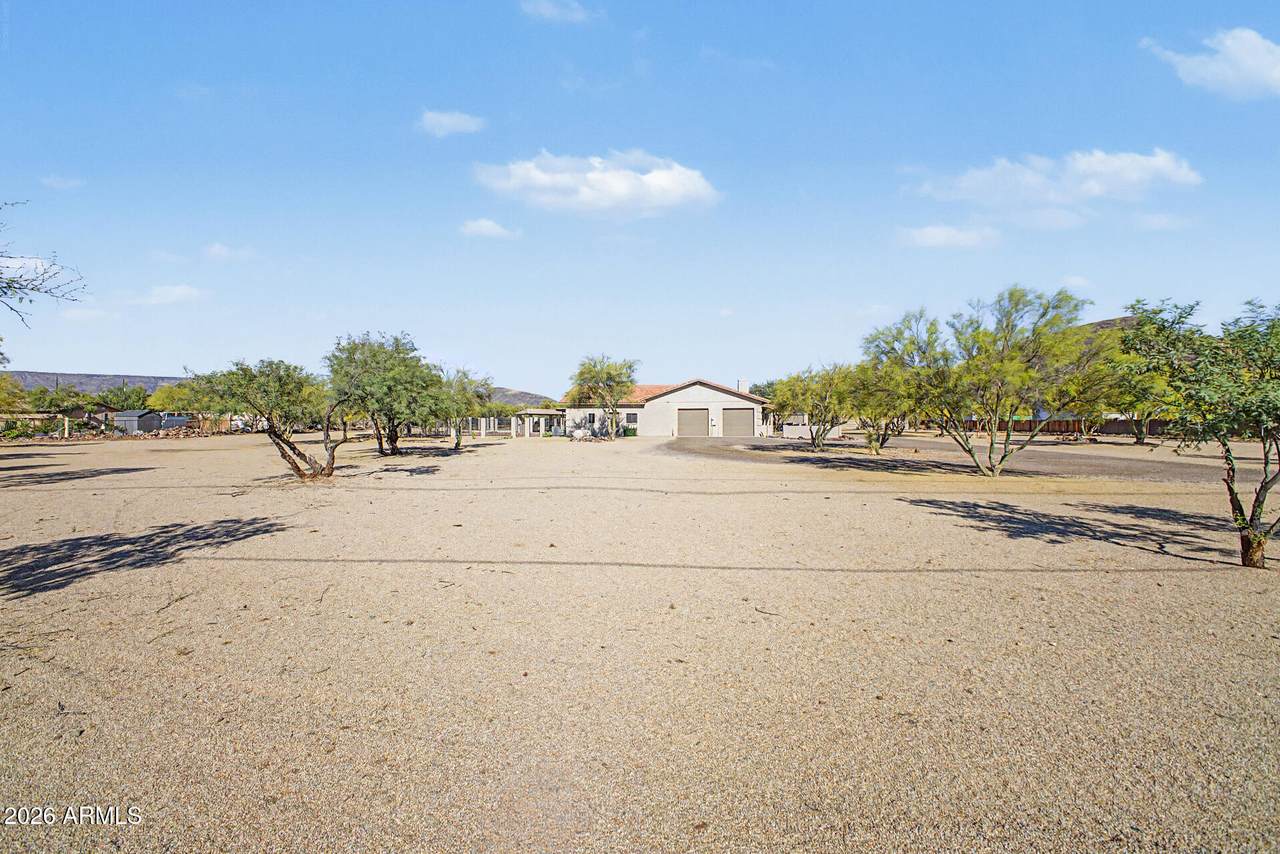 43211 16TH Street - Photo 1
