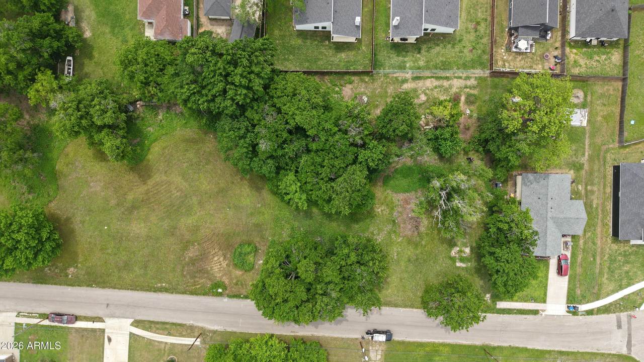 1313 Marshall Street - Photo 1