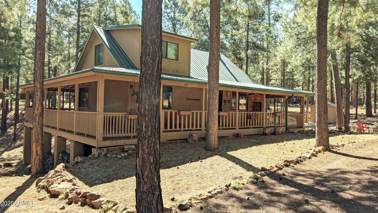 2425 Tall Trees Loop - Photo 1