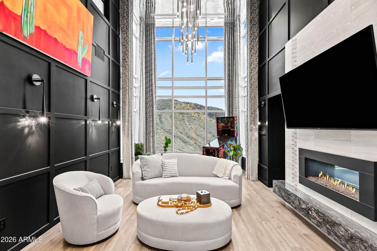140 Rio Salado Parkway - Photo 1