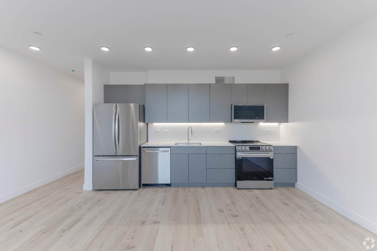 531 Willetta Street - Photo 1