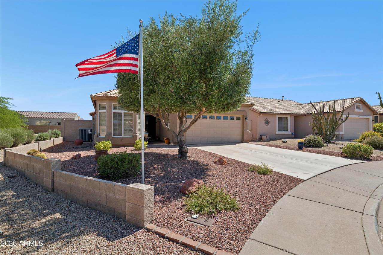 10259 Mohawk Lane - Photo 1