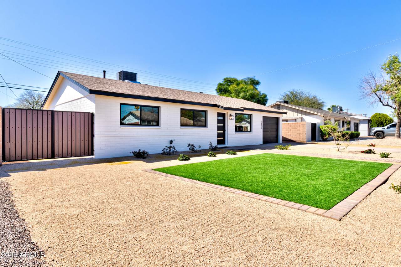 7513 Roosevelt Street - Photo 1