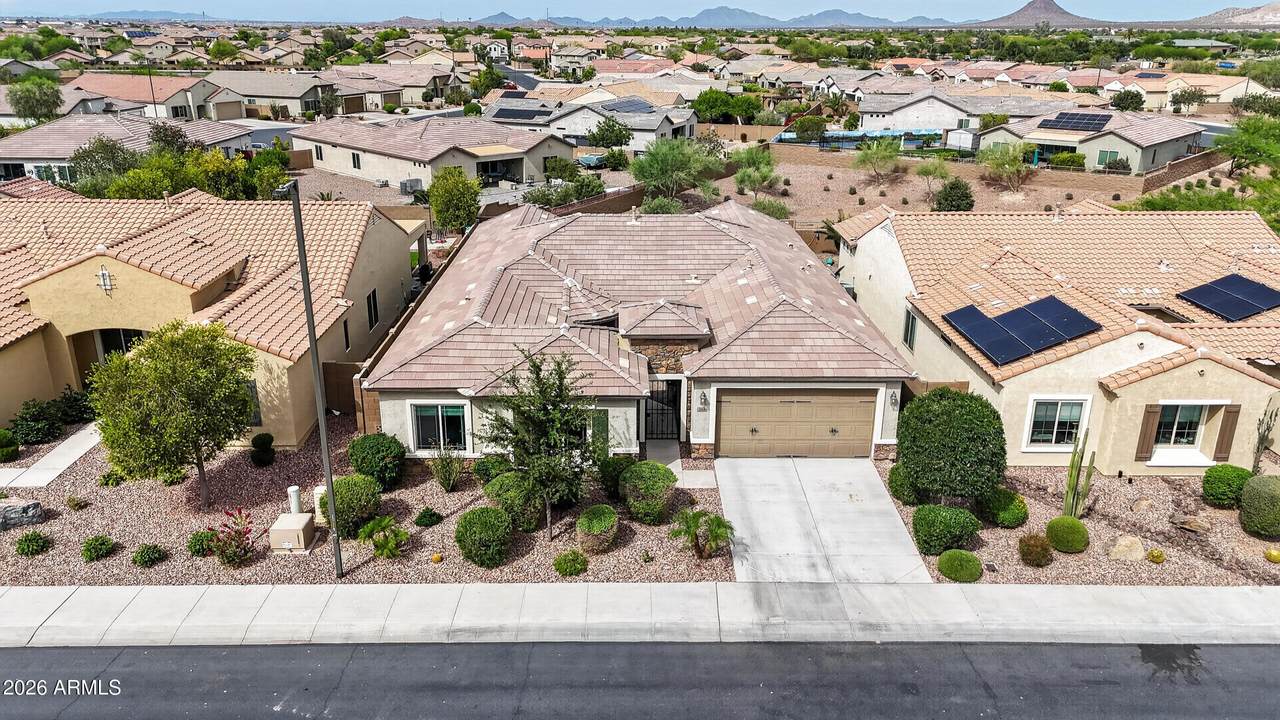 3864 Huntington Drive - Photo 1