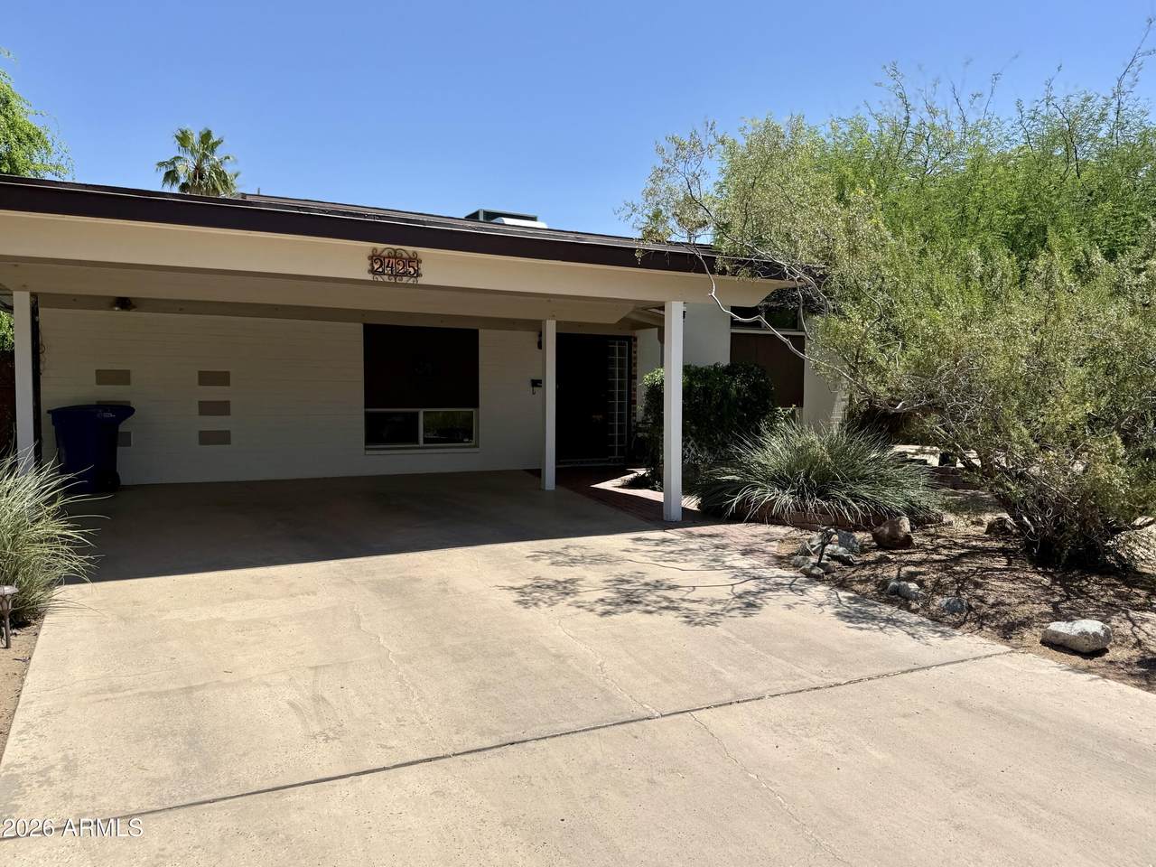 2425 Newberry Road - Photo 1