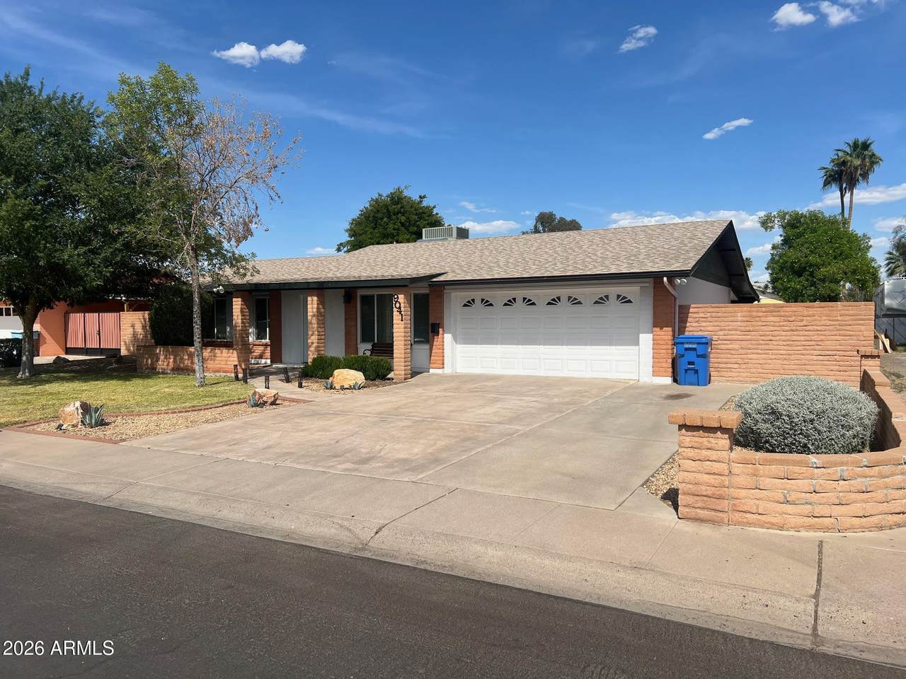 9041 42ND Avenue - Photo 1