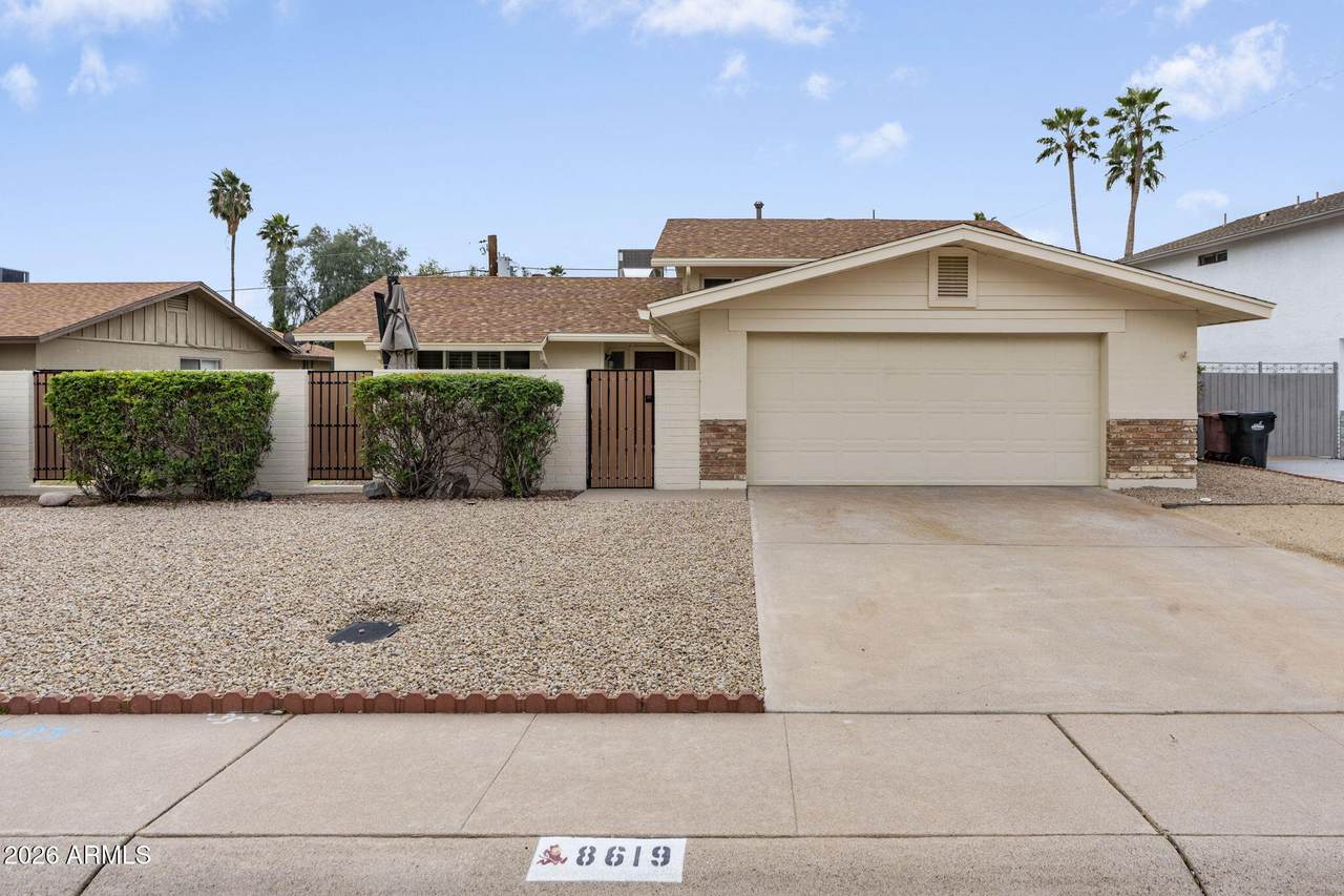 8619 Lincoln Drive - Photo 1