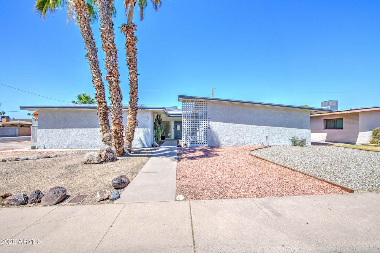 2048 Joan De Arc Avenue - Photo 1