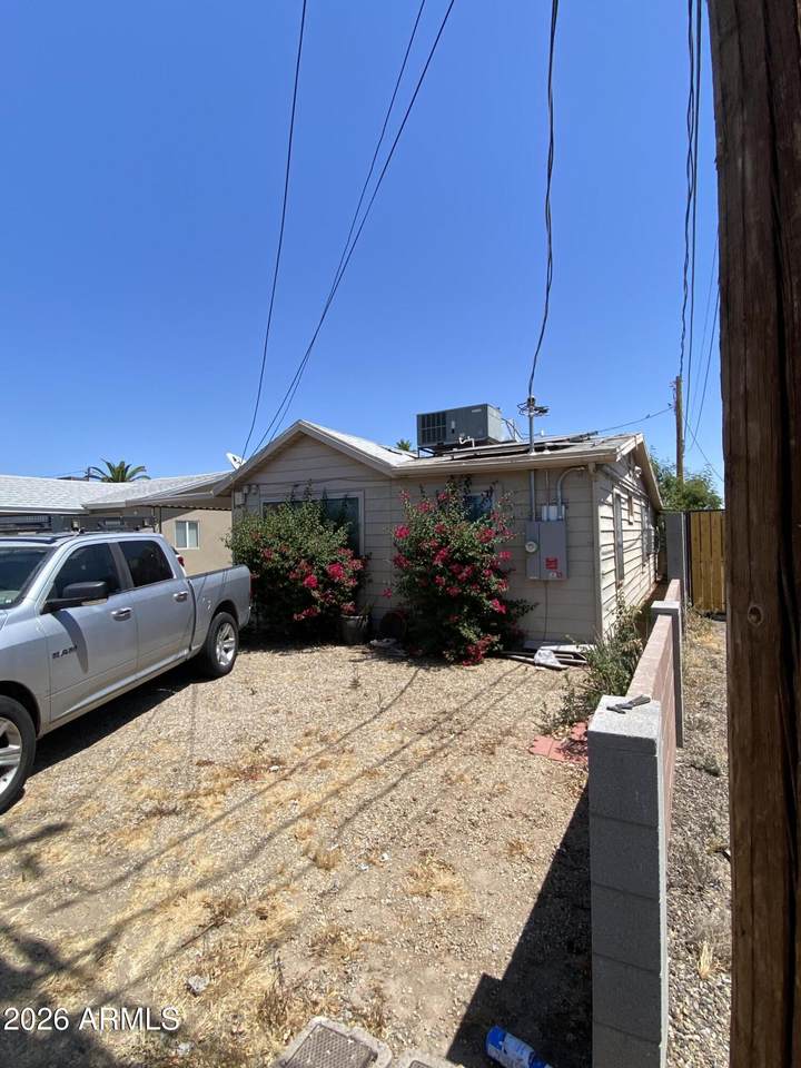 4233 32ND Avenue - Photo 1