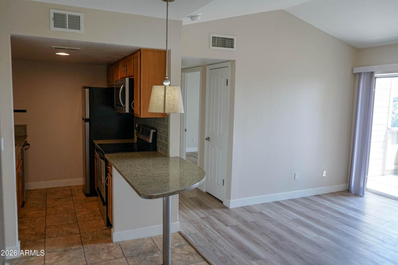 200 Southern Avenue - Photo 1