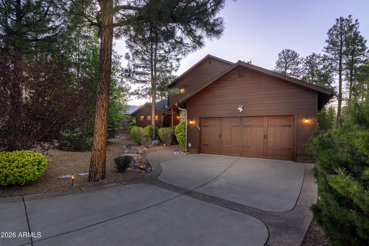 2980 Billy Mayfair Loop - Photo 1