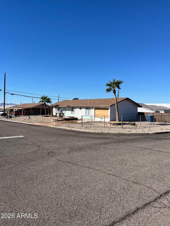 841 Cactus Drive - Photo 1