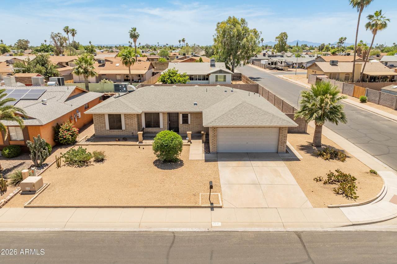 4041 Pershing Avenue - Photo 1