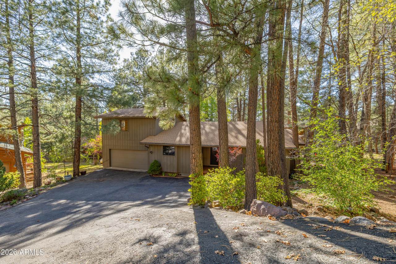 1253 Raintree Place - Photo 1