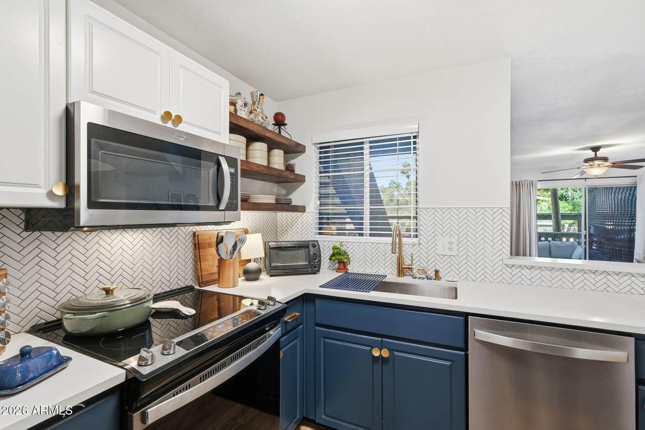 1880 Morten Avenue - Photo 1