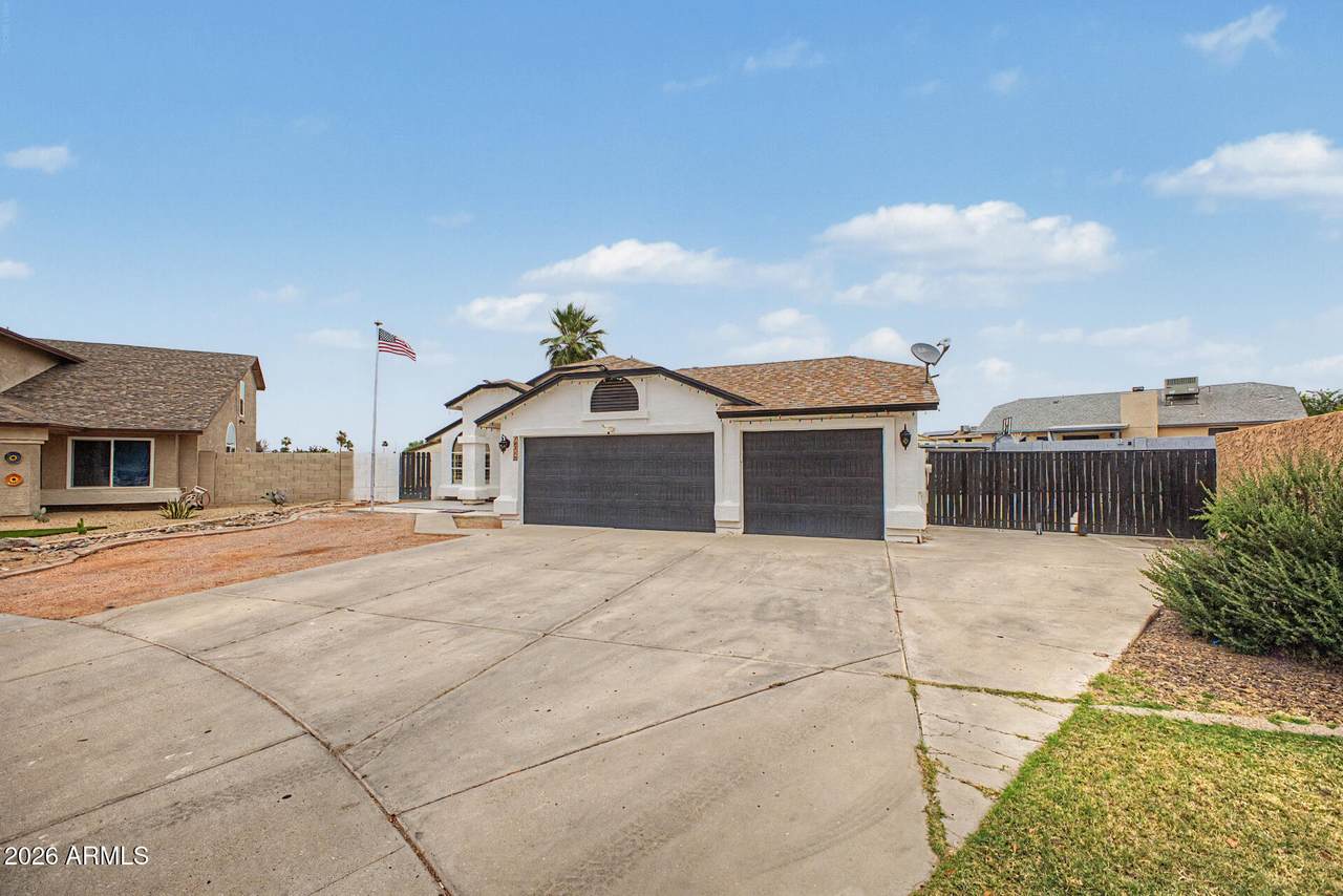 10359 78TH Avenue - Photo 1