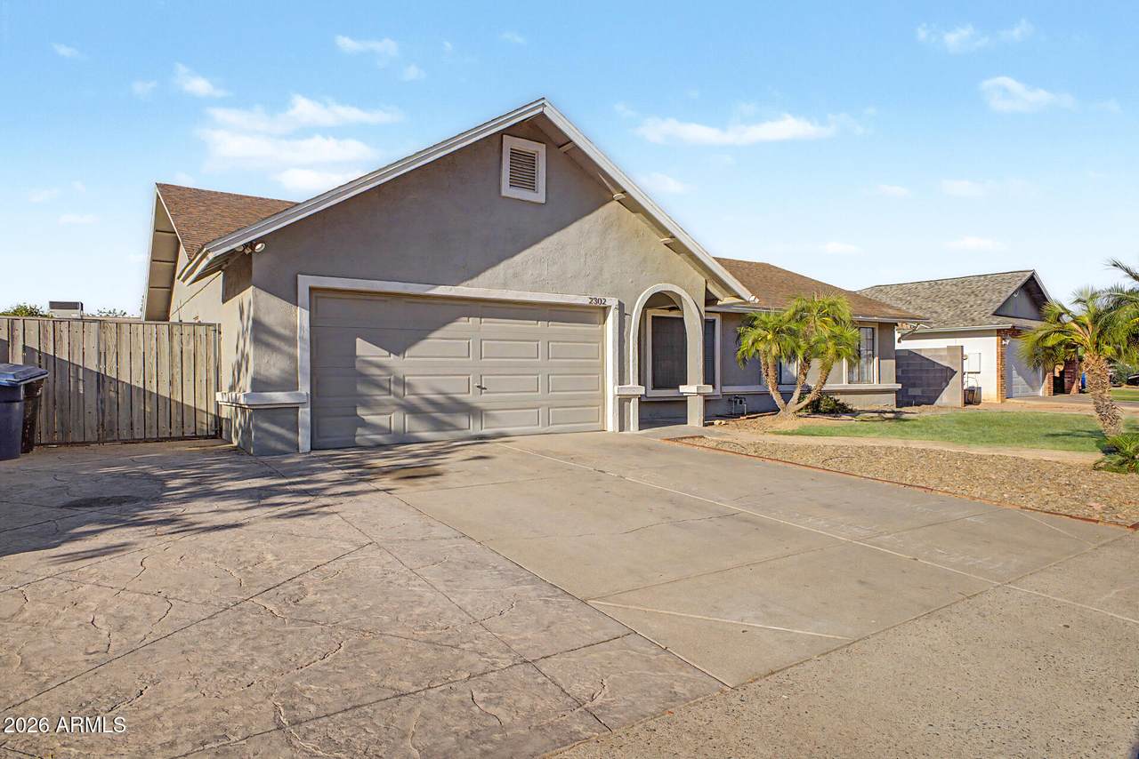 2302 Carol Avenue - Photo 1