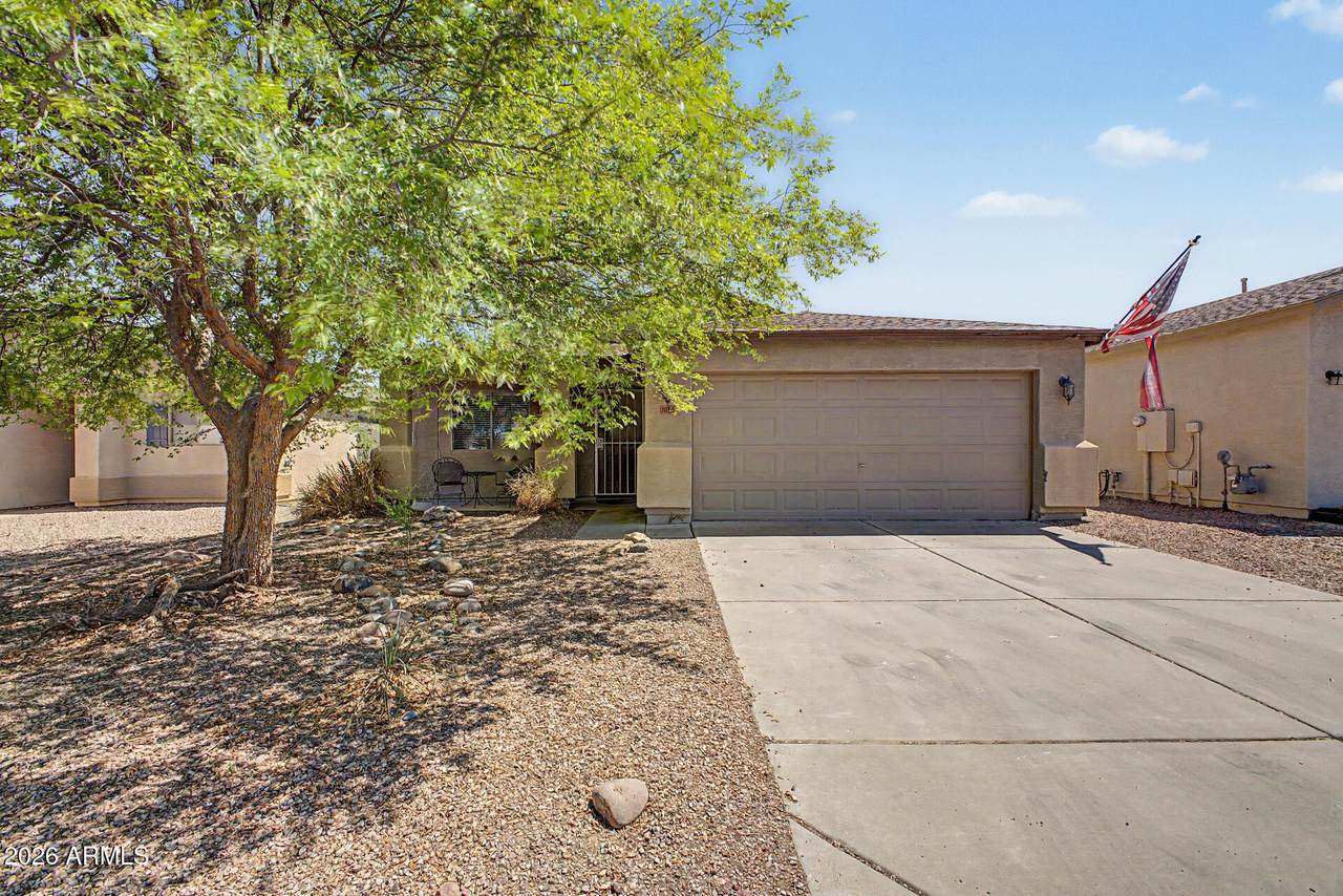 1085 Desert Rose Trail - Photo 1