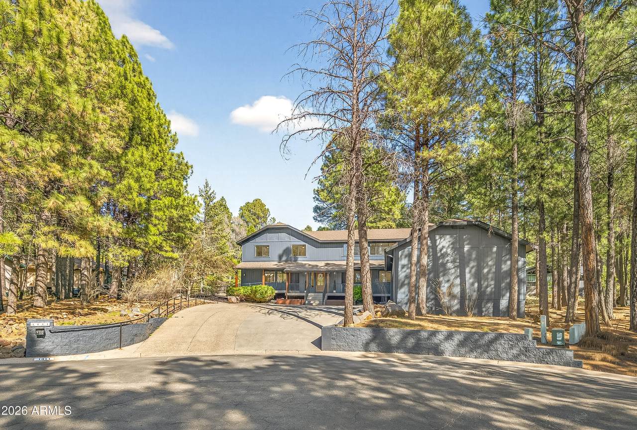 1411 Inverrary Way - Photo 1
