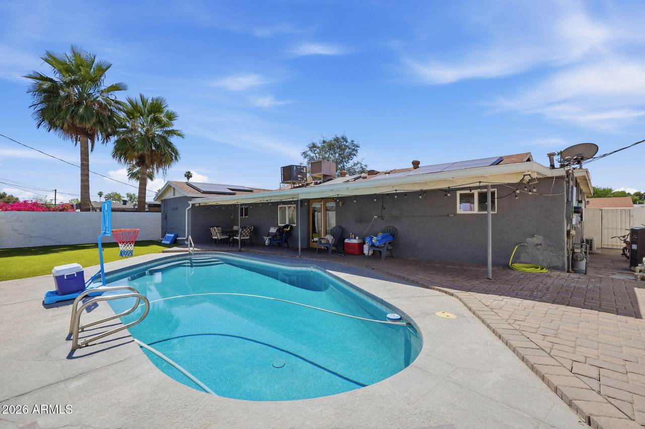7332 Diamond Street - Photo 1