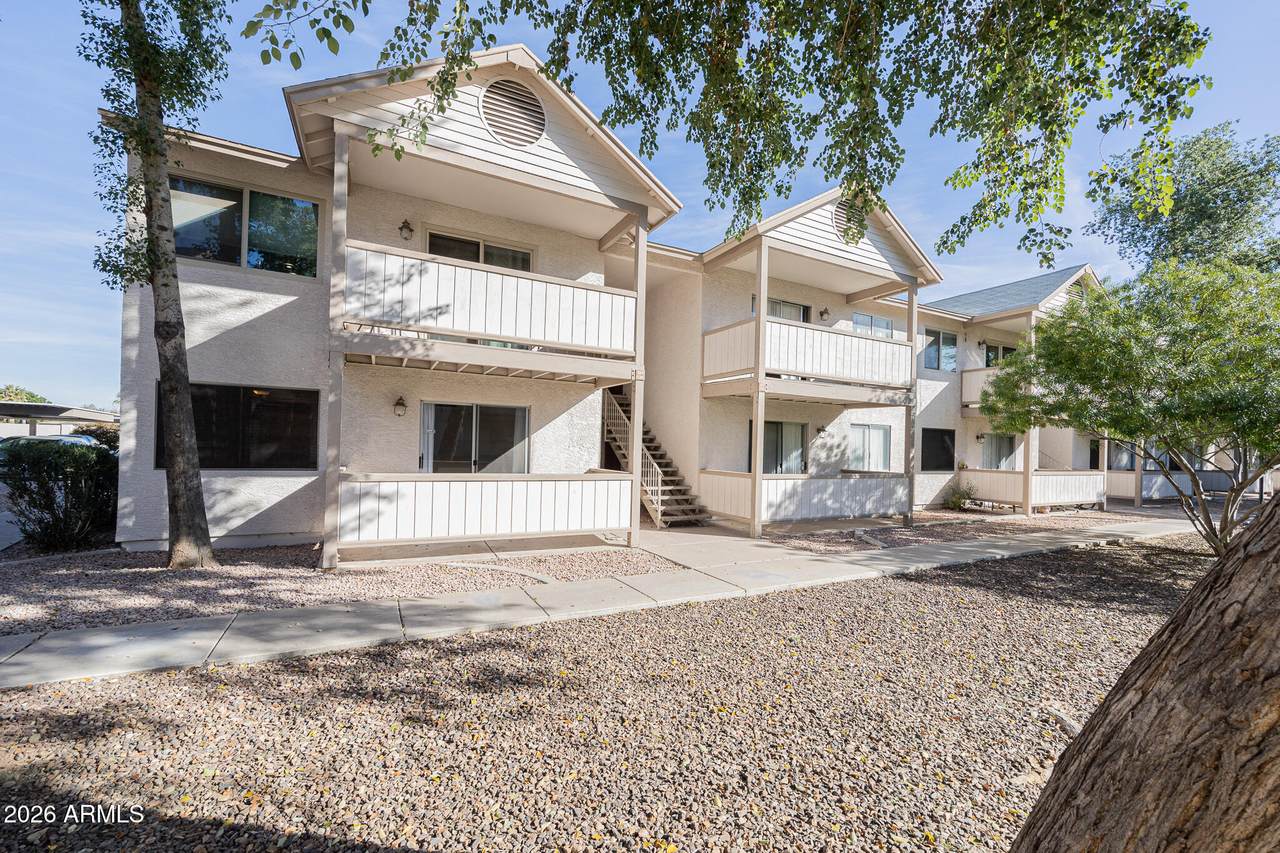 616 Hardy Drive - Photo 1