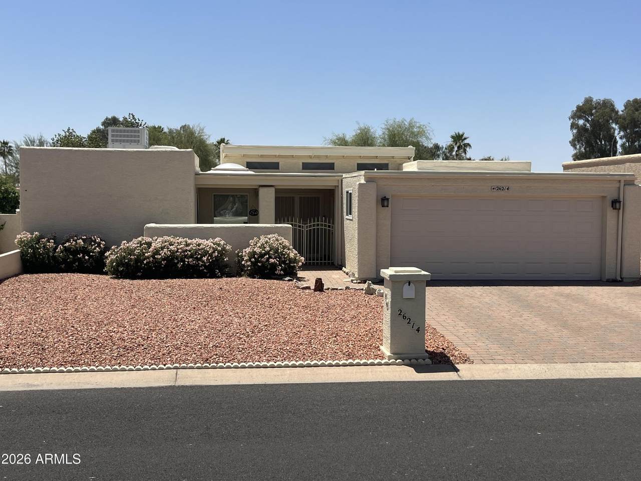 26214 Glenburn Drive - Photo 1