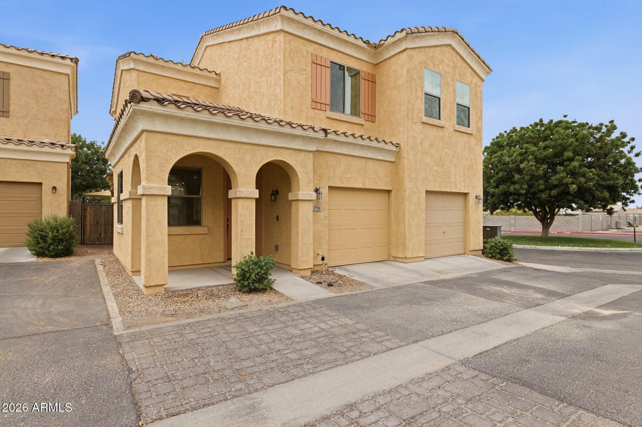 1739 Desert View Place - Photo 1