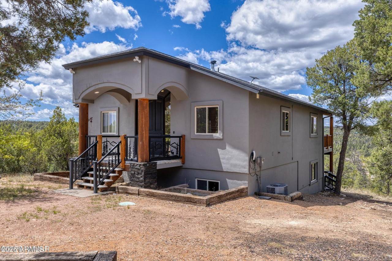 1730 Persimmon Lane - Photo 1
