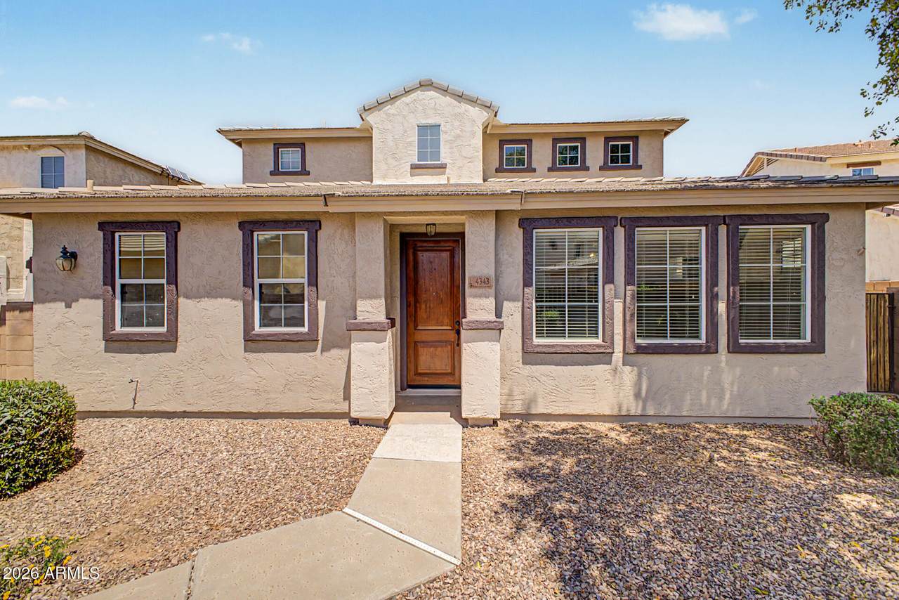 4343 Oakland Street - Photo 1
