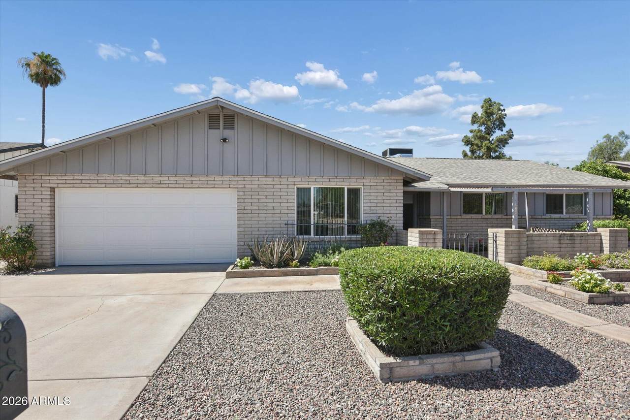 1971 Pegasus Drive - Photo 1