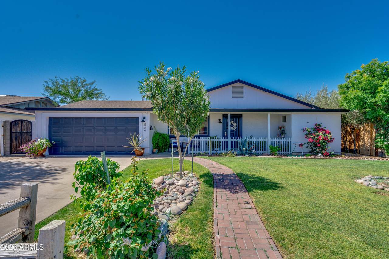 2209 Edgewood Avenue - Photo 1