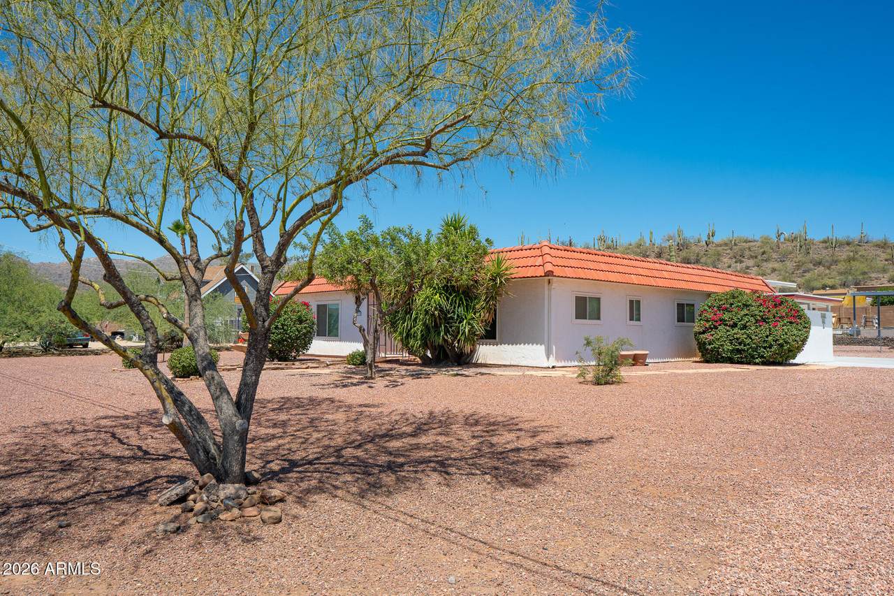 33750 Ridgeway Road - Photo 1