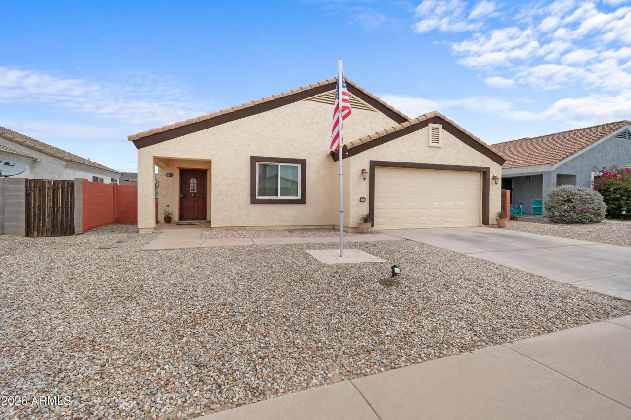 632 12TH Street - Photo 1