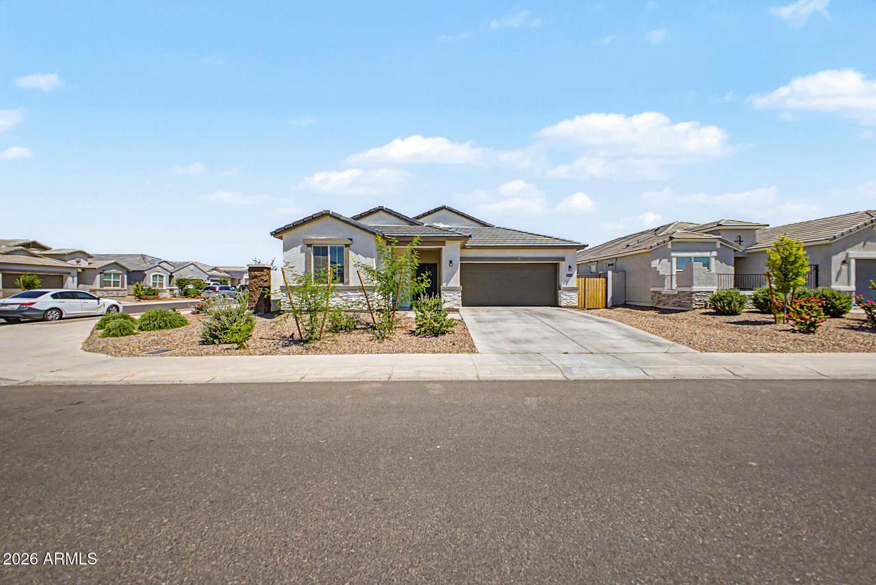 10410 Sonrisas Street - Photo 1