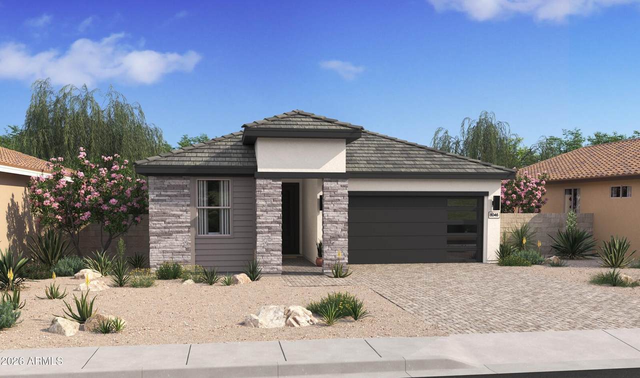 7925 77th Drive - Photo 1