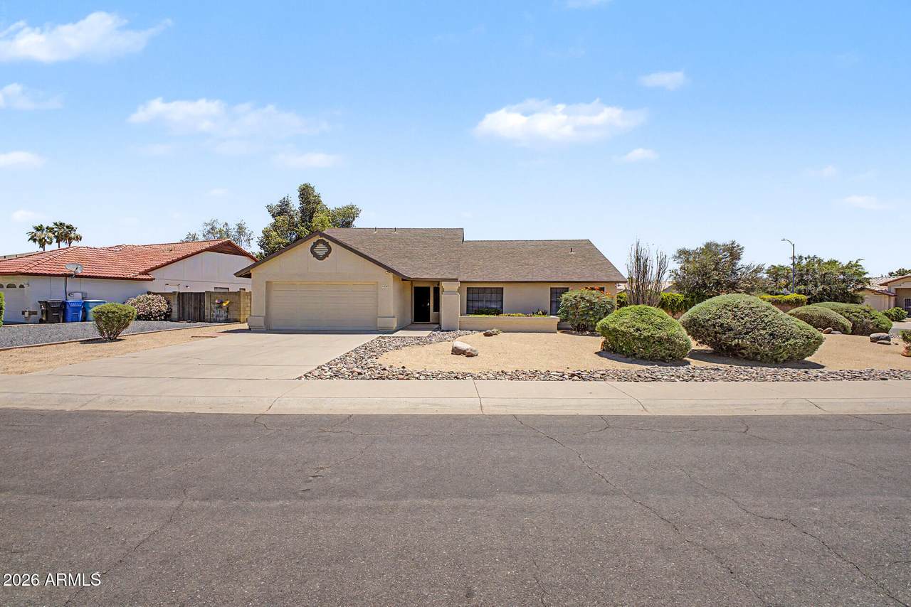 15007 43RD Street - Photo 1