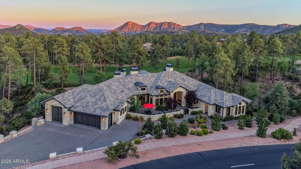 209 Rim Club Drive - Photo 1