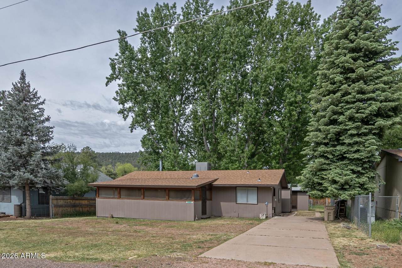 4936 Columbine Drive - Photo 1