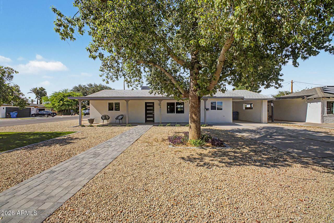 928 Georgia Avenue - Photo 1