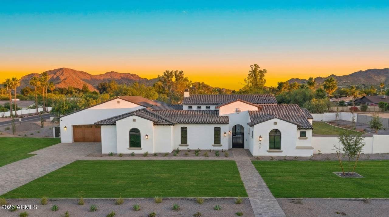 4945 Mountain View Road - Photo 1