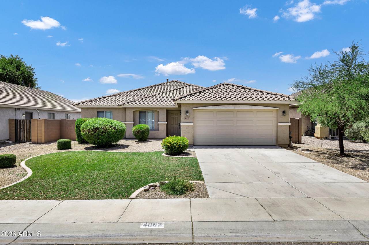 41192 Vine Avenue - Photo 1