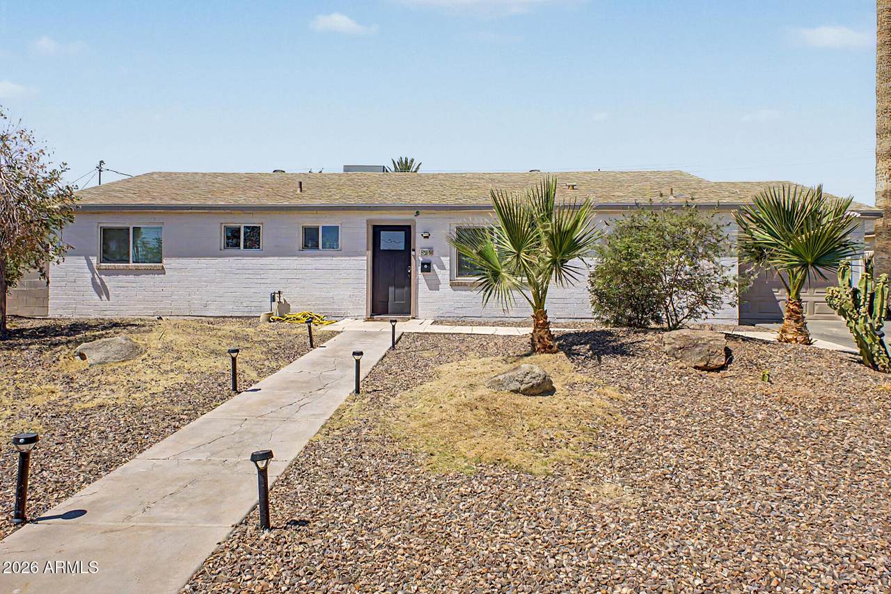 2208 San Miguel Avenue - Photo 1