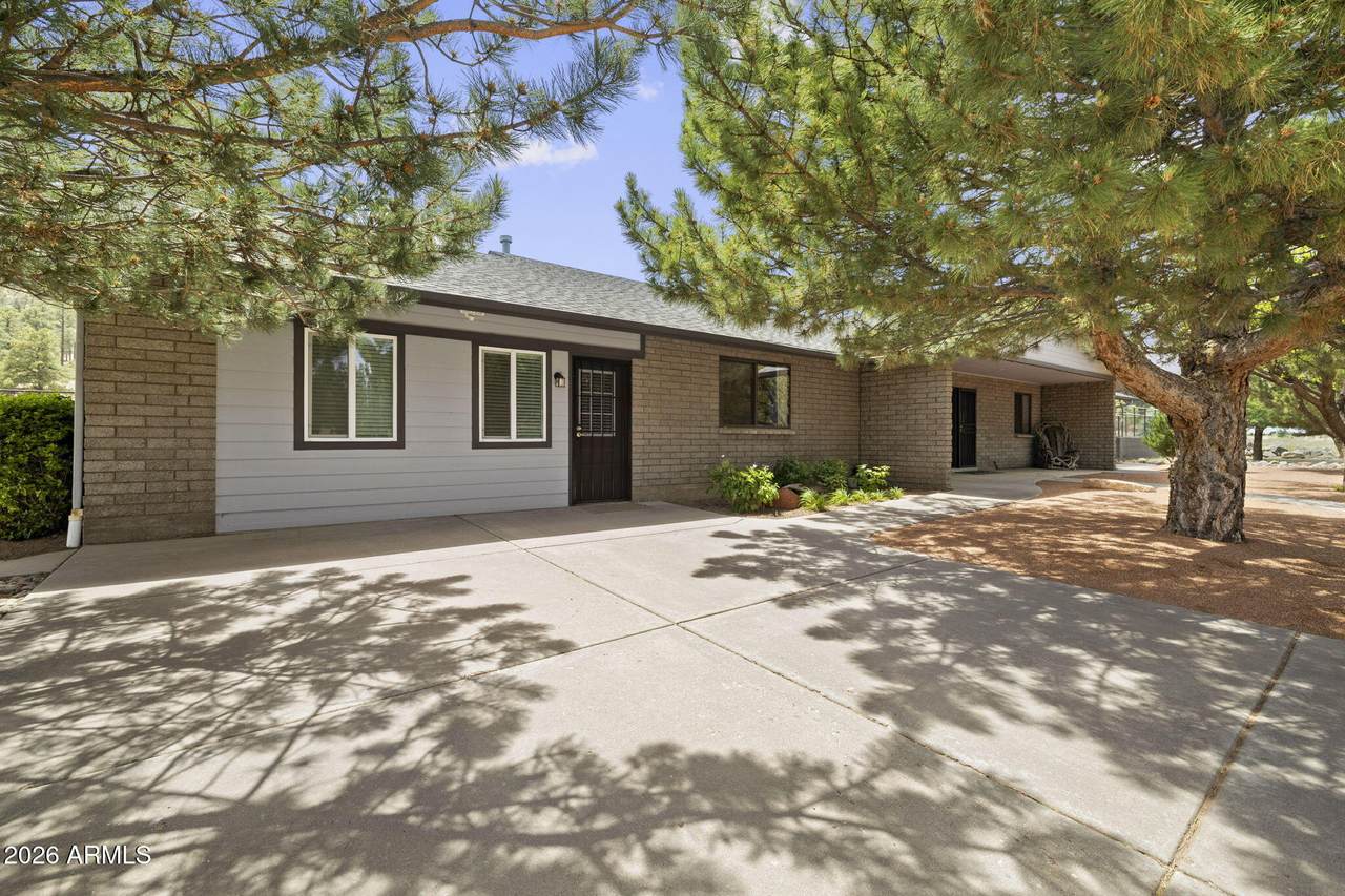 7050 Vista De Oro - Photo 1