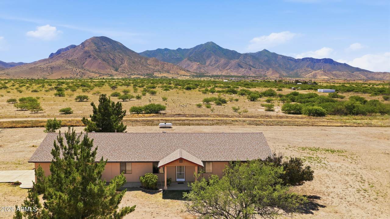 8011 Chukar Valley Drive - Photo 1