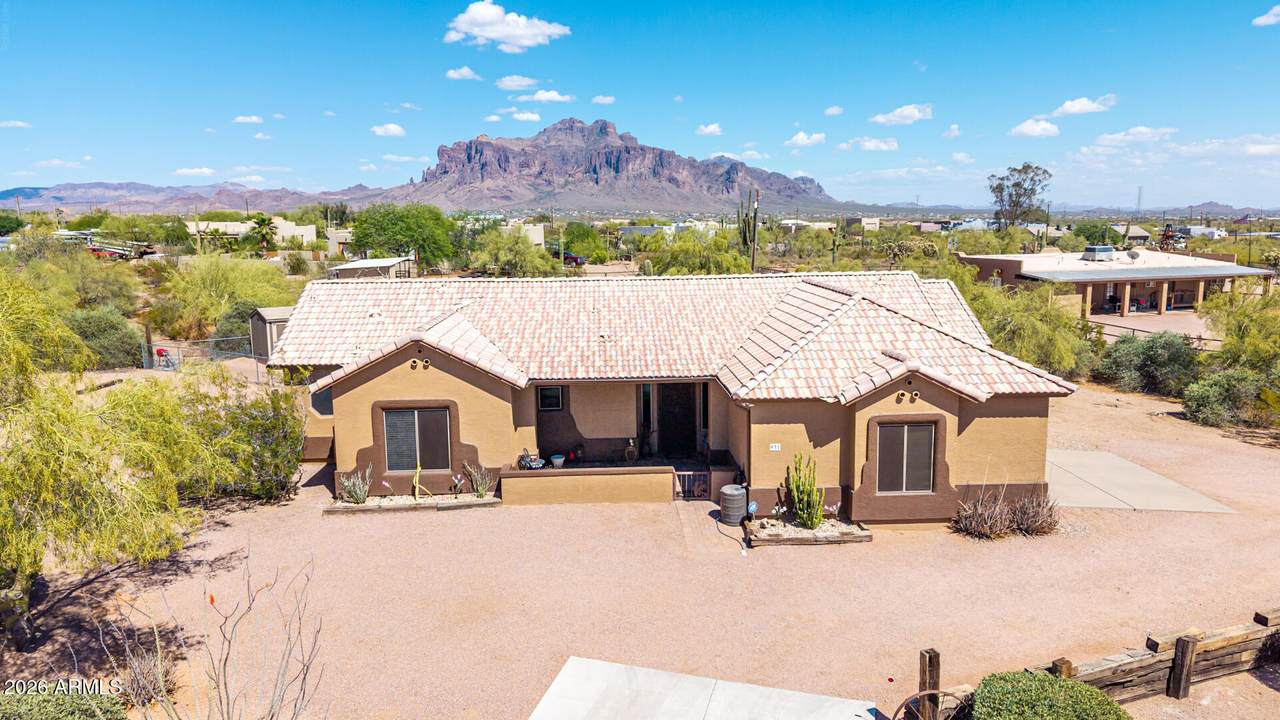 931 Echo Circle - Photo 1